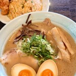 博多とんこつ 真咲雄 - 