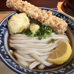 梅田 釜たけうどん - 