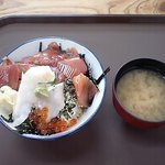 駅前いちば食堂 - 海鮮丼