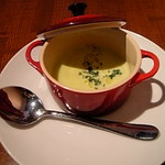 コションローズ - アスパラガスのスープ