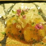 虎白 - カワハギ　肝和え