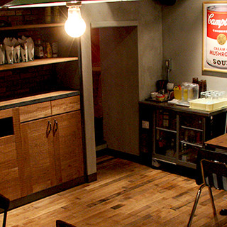 ◆広々としたオシャレでカッコイイ店内◆