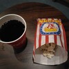 安心お宿 - ドリンク写真:コーラ？とポップコーン(2026.3.20)