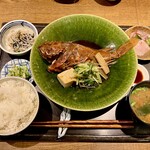 いしだや