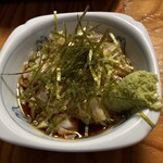 立ち飲み十七番 - とりわさ（400円）
