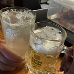 立ち飲み十七番 - 角ハイボール（500円）
レモンサワー（500円）
かんぱい！