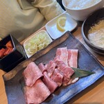 焼肉 ギュウトピア - 