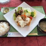 富士スタジアムゴルフ倶楽部南コｰスレストラン - 鳥南膳