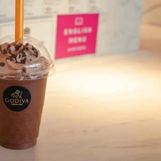 GODIVA dessert_1