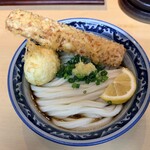 梅田 釜たけうどん - 