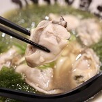 かすうどん 風土 - 仙鳳趾産の大きな濃厚牡蠣