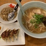 しろ屋 - 料理写真: