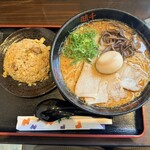 味千ラーメン - 料理写真:
