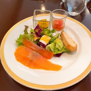 イタリア食堂チネマ_1