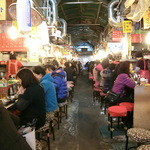 南海食堂 - 周辺はかなりディープな雰囲気