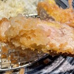 とんかつと、しゃぶしゃぶ。黒豚ふくや - 黒豚ロース《上》大根下ろしで
