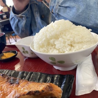 ヒモノ食堂_1