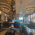 スラッシュカフェアンドバー 川崎 - 