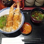 丼丼亭 - 料理写真:海老天丼(赤だし付き)
