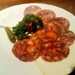 リックス - サラミはサラミ。わりと柔らかい。