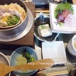 大山鶏と鮮魚 居酒屋 まいか - 