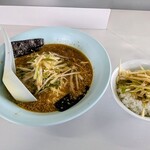 ラーメンショップ - 料理写真: