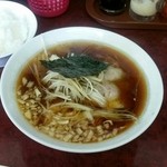 三番亭 - Bセット  ネギラーメンと餃子、ライス  950円。