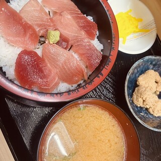 まぐろや_0
