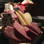 焼肉 にくなべ屋 神戸びいどろ - 