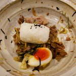 中華そば 無限 - 〆の塩むすびダイブ♪