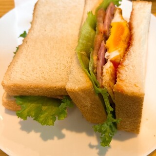 セインツ ブレックファスト&バーガーズ_0
