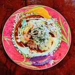 赤いトタン屋根の猫 - チーズハンバーグ