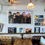 サザンカンフォート - ファン垂涎の店内