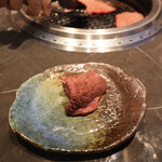 YORONIKU TOKYO AZABUDAIHILLS - シャトーブリアン