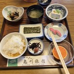 天然料理 亀川旅館 - 朝ごはん