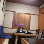 きりん食堂 - 小上がり席はテーブル席へ変っていました