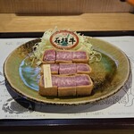 肉の変態集団 疾風ホルモン - 
