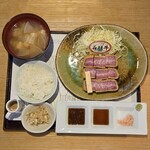 肉の変態集団 疾風ホルモン - 