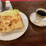 カフェ・アンセーニュ・ダングル - 