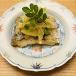 青山　仁 - 