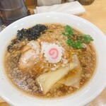 味噌中華そば ムタヒロ - 醤油・煮干そば、900円。