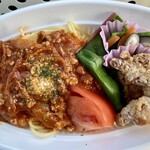 あやめの里 -  漢方三元豚ミートソースパスタ・550円