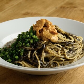 ウニと海苔のクリームパスタ