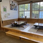 道の駅 三田貝分校 - 内観①