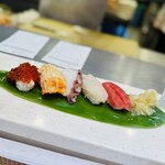立食い寿司 根室花まる - 料理写真: