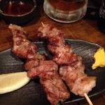 豚小家 - カシラ串焼き/塩