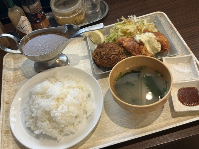 津の田カリー エミル高槻店 （津の田咖喱） - 高槻市/カレー | 食べログ
