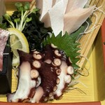 完全個室 海鮮と産地鶏の炭火焼 うお鶏 - 