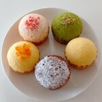 空からこんぺいとう - こしあん抹茶、いちごジャム、オレンジ、チョコ、プレーン