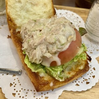 喫茶ドニエ_1